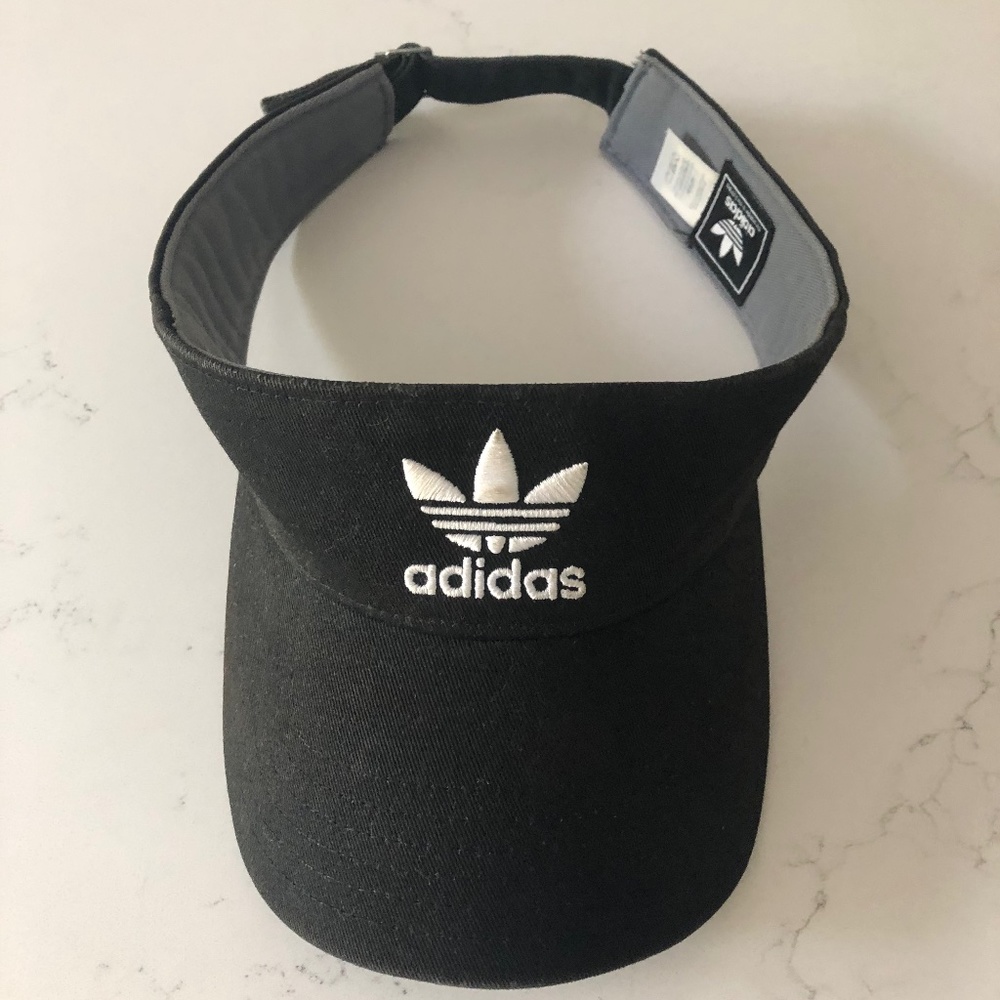 Adidas visor